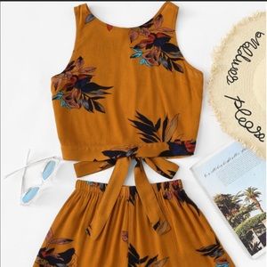 Knot Back Crop Top with Shorts